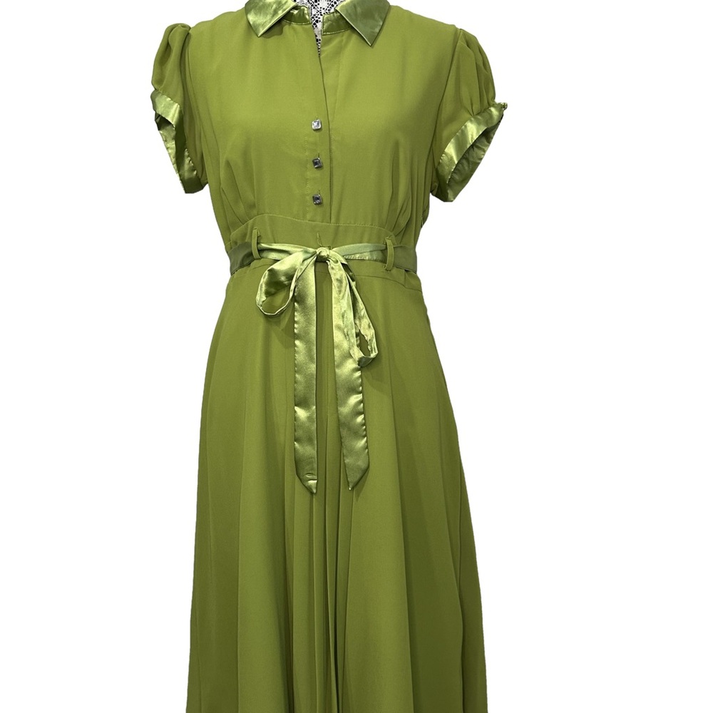 Robbie Bee semi sheer chiffon / satin midi green Polo Collar Dress